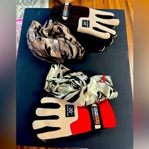NEW!! Winter Warm Fleece Gloves and Scarfs ( as a gift) NWOT